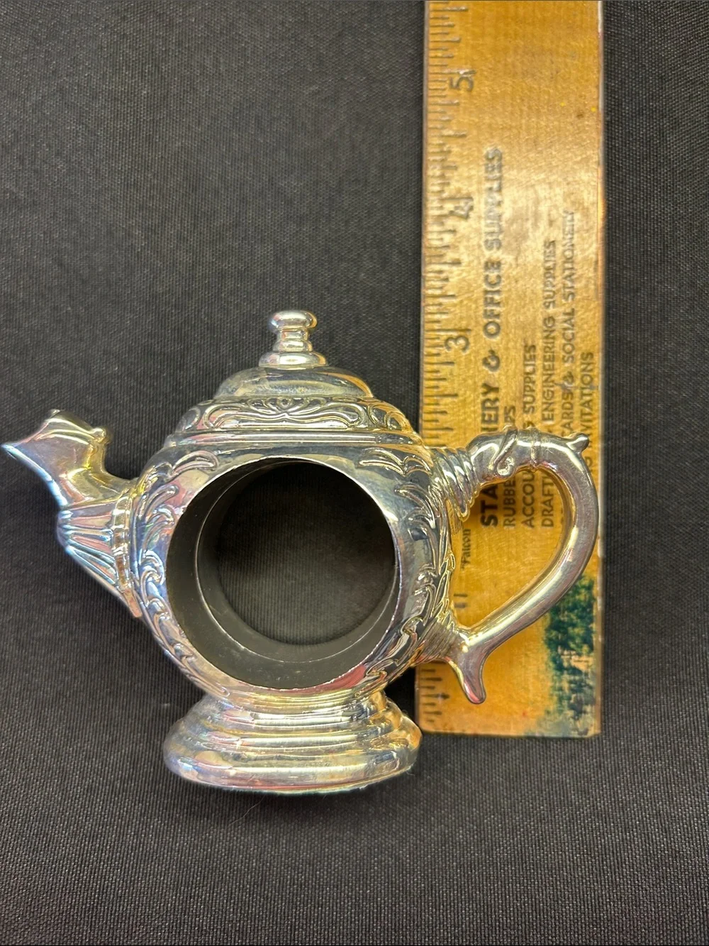 Vintage Godinger silver-plated teapot napkin rings. Set of 4